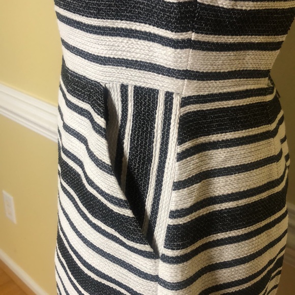 Banana Republic Sleeveless Striped Dress 8P - Picture 3 of 12